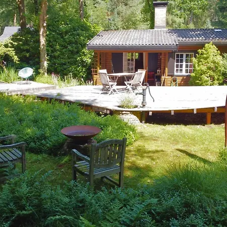 Сasa de vacaciones Kuscheliges Waldhaus Kaminknistern